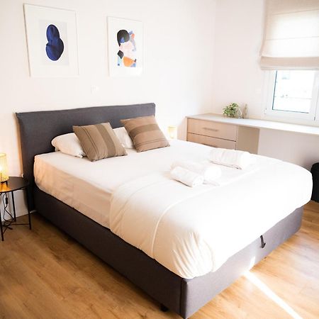 Urban Comfort 2 Bdrm Next To Metro 雅典 外观 照片