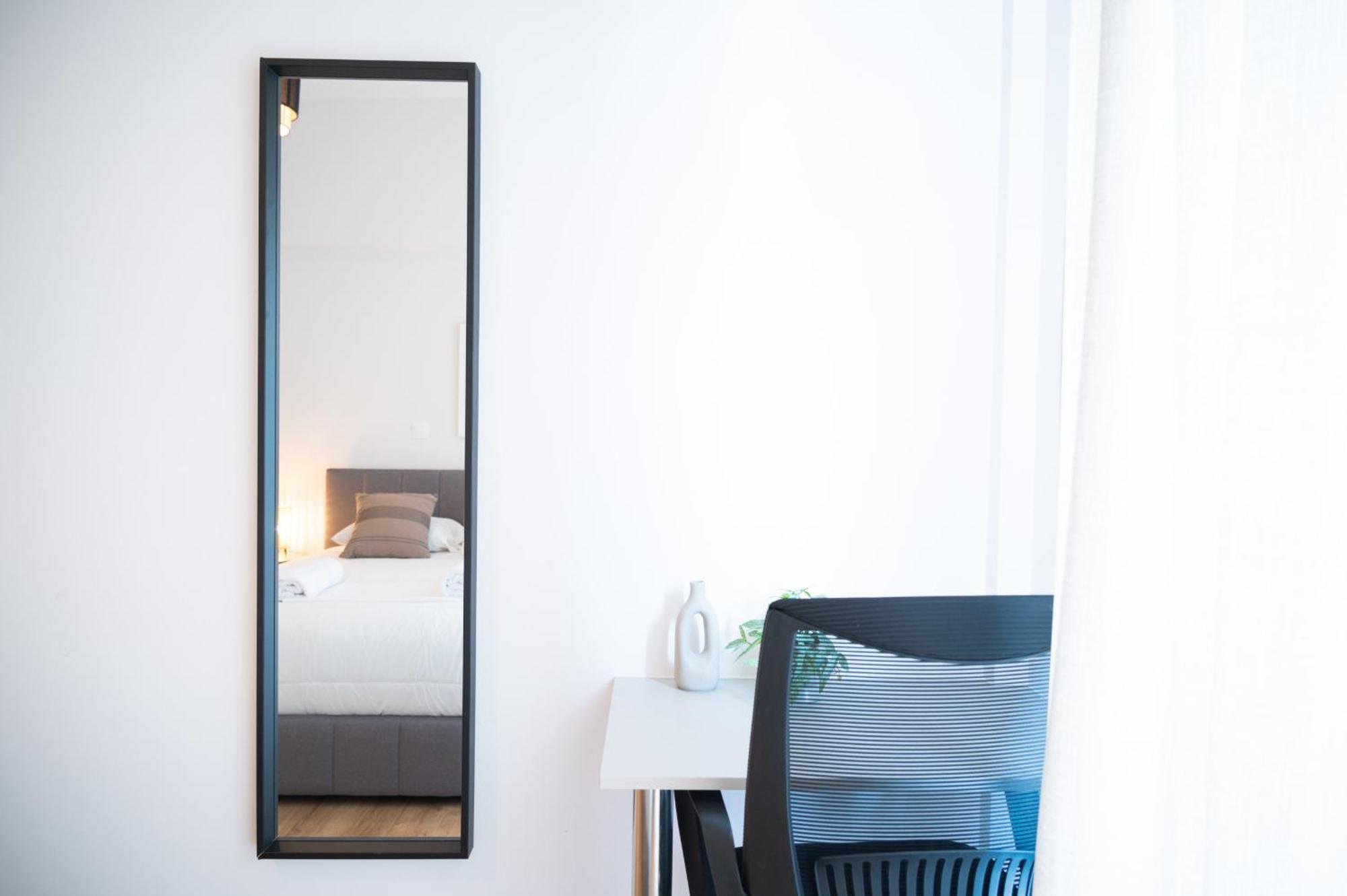 Urban Comfort 2 Bdrm Next To Metro 雅典 外观 照片